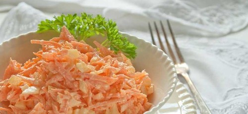 Морковный салат с яйцом